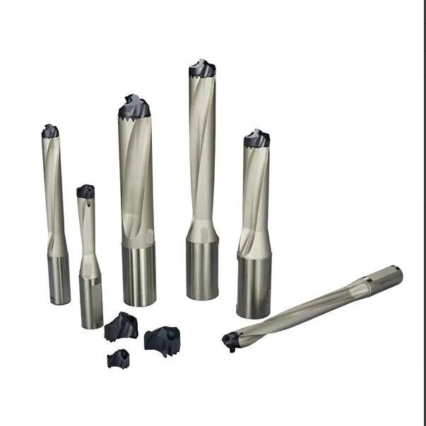 1.5D 3D Carbide Indexable Carbide Cutting Head Drill yang Digunakan untuk Pengeboran Kecepatan Tinggi